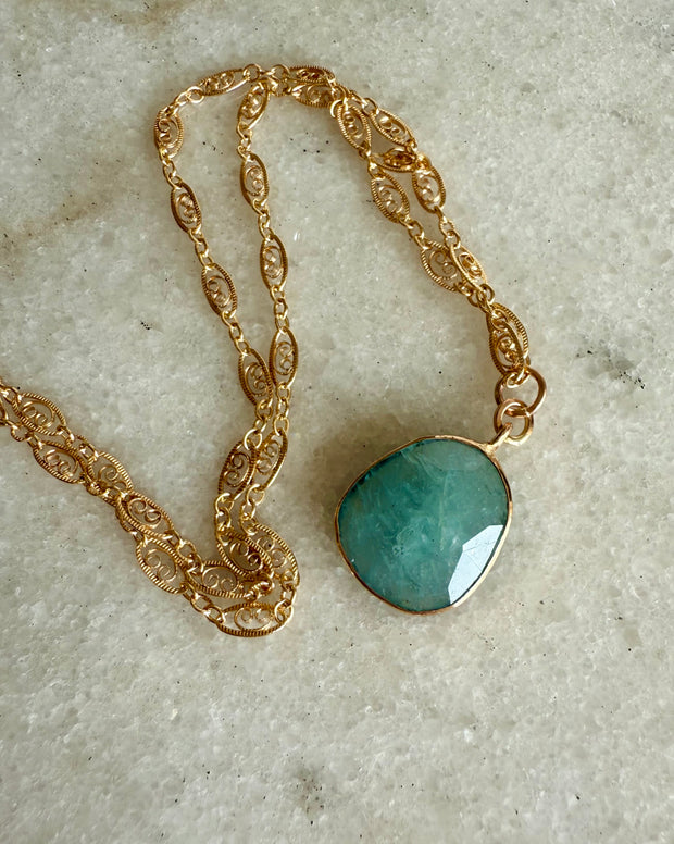 Aquamarine Rose Cut Necklace