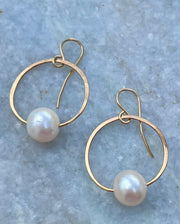 Pearls In Circle Earrings