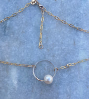 Pearl in Circle Necklace